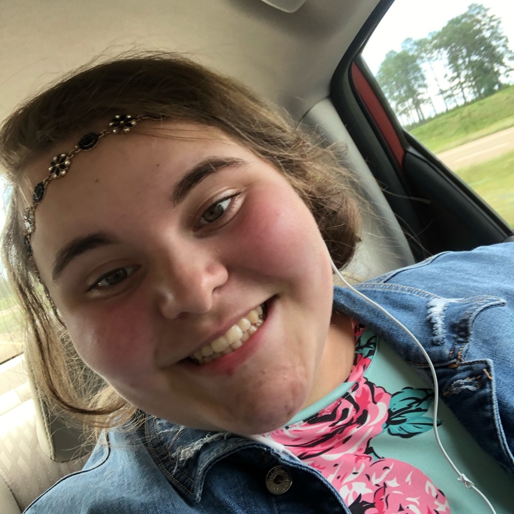 Meet your Posher, Kaylee